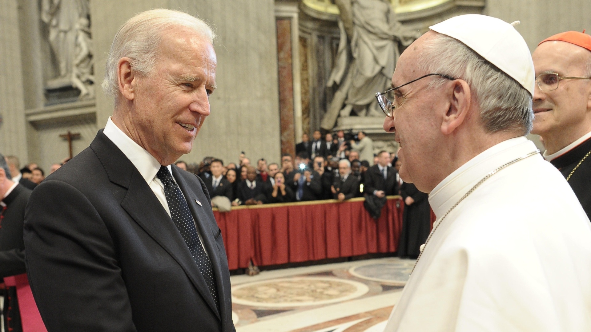 Papa Francisco a Biden: favorecer a paz e a reconciliação nos EUA e no mundo