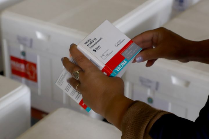 Municipios comecam a receber lote com 309 mil vacinas veja divisao regional