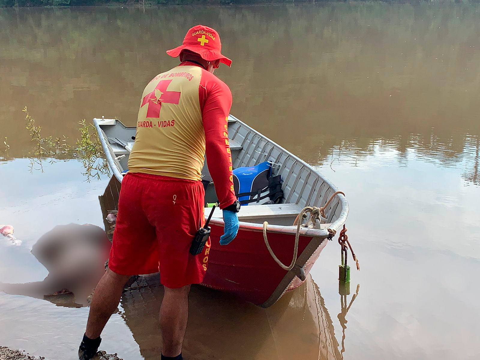 Urgente Corpo De Homem é Encontrado Boiando Nas águas Do Rio Iguaçu