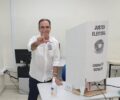 DÃ©cio Lima, candidato ao governo de SC, vota em Blumenal