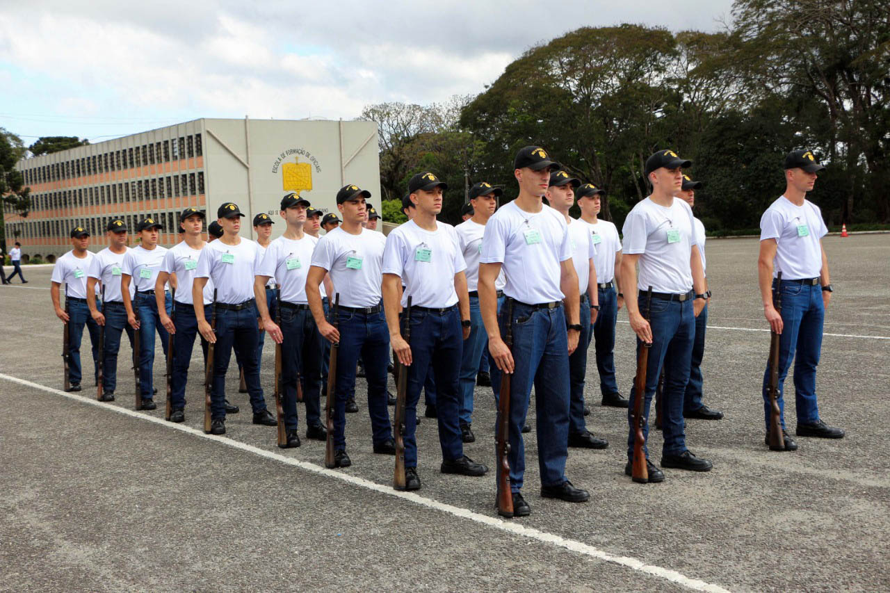 Formação De 2,6 Mil PMs E Bombeiros Tem Disciplinas Humanitárias