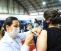 Campanha de vacinaÃ§Ã£o contra a Covid-19 completa dois anos no PR