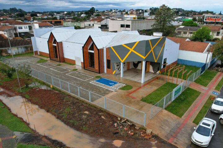 Com apoio do Estado, São Mateus do Sul ganha centro de convivência do idoso