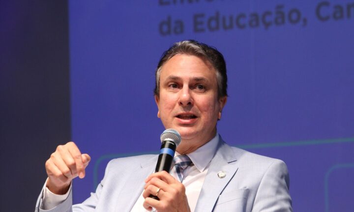 Ministro da Educação, Camilo Santana, durante o 7º Congresso Internacional de Jornalismo de Educação