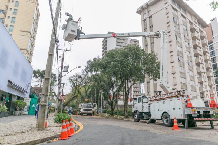 Temporais com ventos fortes afetam rede de energia com cada vez mais intensidade