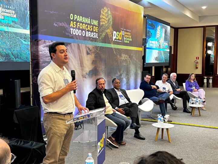 Encontro do PSD no Paraná reuniu parlamentares e aprovou a carta de Foz do Iguaçu