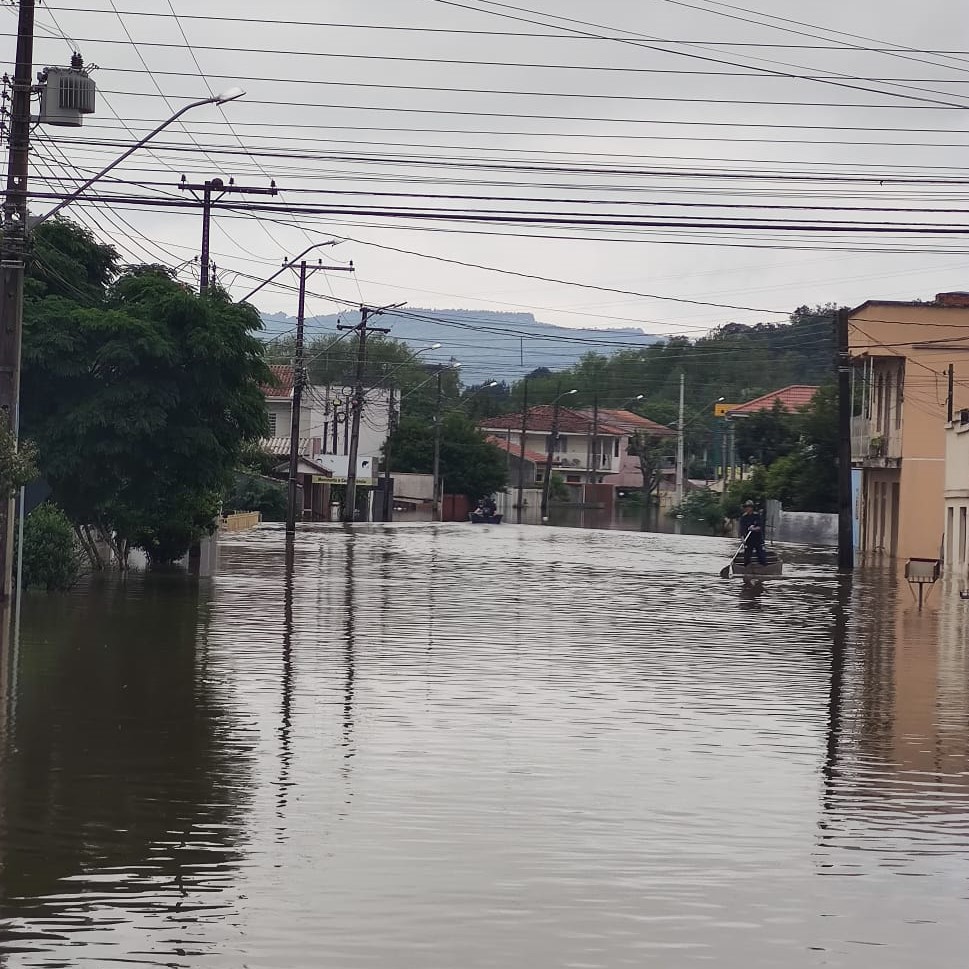 Sobe Para 17 O Número De Municípios Em Situação De Emergência No Paraná Vvale 