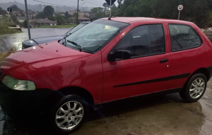 Veículo que teria sido roubado pelo suspeito | Foto: Divulgação