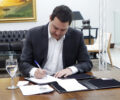 O governador Carlos Massa Ratinho Junior anunciou nesta quarta-feira (03) a realizaÃ§Ã£o de um concurso pÃºblico em 2024 com 253 vagas para o Quadro PrÃ³prio do Poder Executivo (QPPE), que Ã© o quadro com profissionais de vÃ¡rias especializaÃ§Ãµes distintas que trabalham em diversas secretarias | Foto: Albari Rosa/AEN