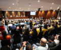 Solenidade lotou o Plenarinho da Casa na manhÃ£ desta segunda-feira (23) | Foto: Valdir Amaral/Alep