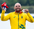 MiquÃ©ias Elias Rodrigues, de Curitiba, conquistou a medalha de bronze na modalidade de canoagem (200m), classe KL3, durante os Jogos ParalÃ­mpicos de 2024, realizados em Paris | Foto: CPB