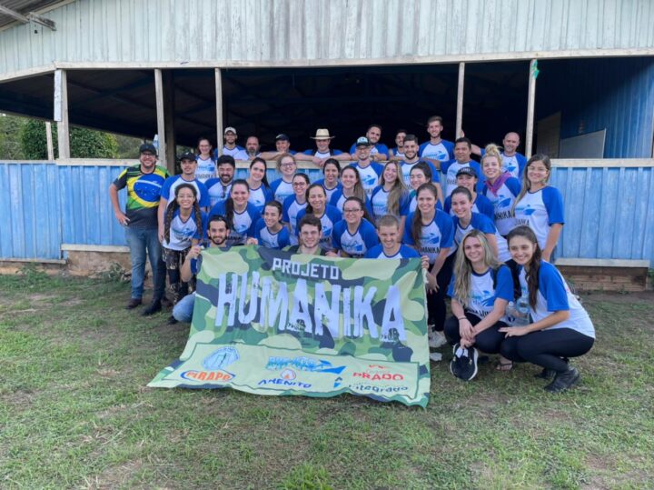 Médicos e estudantes do Paraná vão realizar atendimentos de saúde gratuitos aos ribeirinhos que vivem às margens do Rio Amazonas | Foto: Projeto Humanika (@projetohumanika)