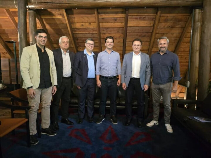 Na pauta, a gestão de resíduos sólidos, a modernização da infraestrutura urbana e a valorização dos servidores públicos das áreas das Engenharias, Agronomia e Geociências | Foto: Divulgação/Assessoria Parlamentar