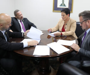 ReuniÃ£o ocorreu no inÃ­cio da tarde desta segunda-feira | Foto: Valdir Amaral/Alep