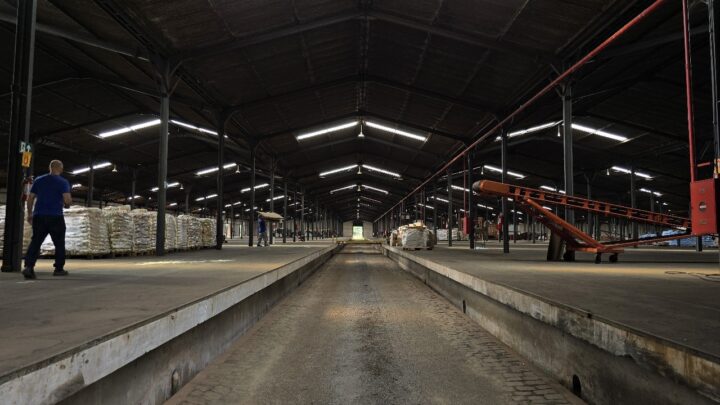 Unidade de Rolândia, no Paraná, com capacidade de armazenamento de mais de 55 toneladas | Foto: Luiz Castilho/Unops