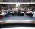 Solenidade ocorreu na noite desta terÃ§a-feira (29), no PlenÃ¡rio da Assembleia Legislativa do ParanÃ¡ | Foto: Valdir Amaral/Alep