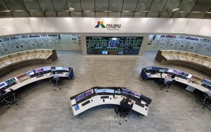 Sala de Controle da usina | Foto: William Brisida/Itaipu Binacional
