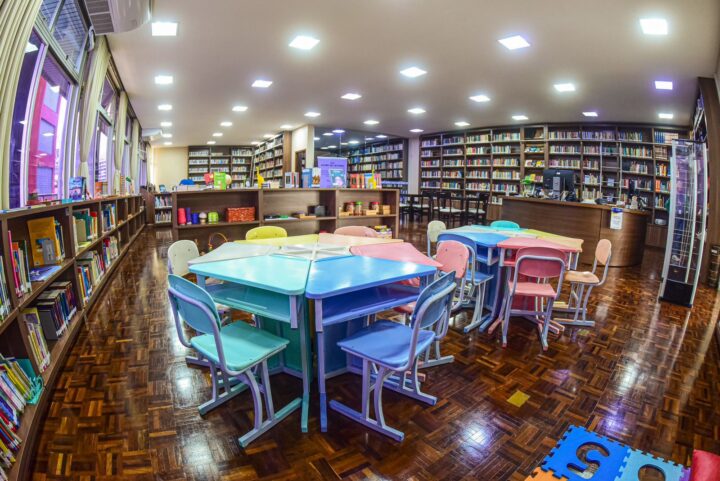 Biblioteca do Sesc da Esquina - Curitiba | Foto: Bruno Tadashi