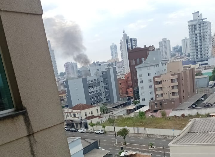 Incêndio em apartamento é registrado no centro de União da Vitória