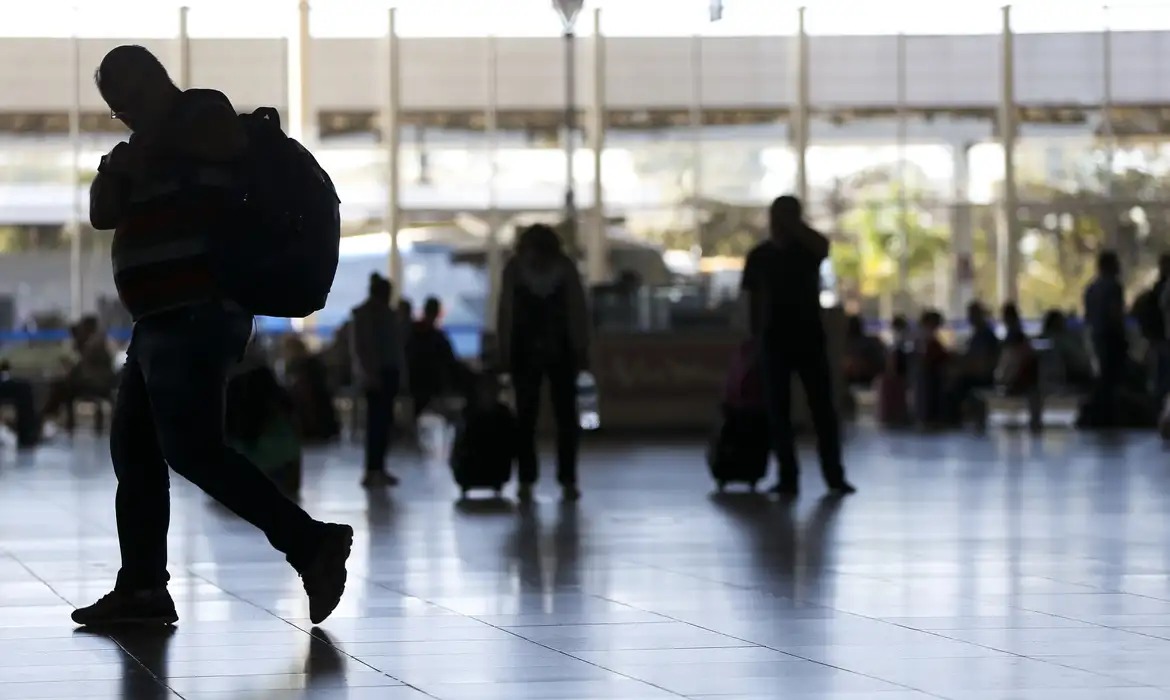 Empregos no Sudeste Asiático podem esconder tráfico humano, alerta Itamaraty
