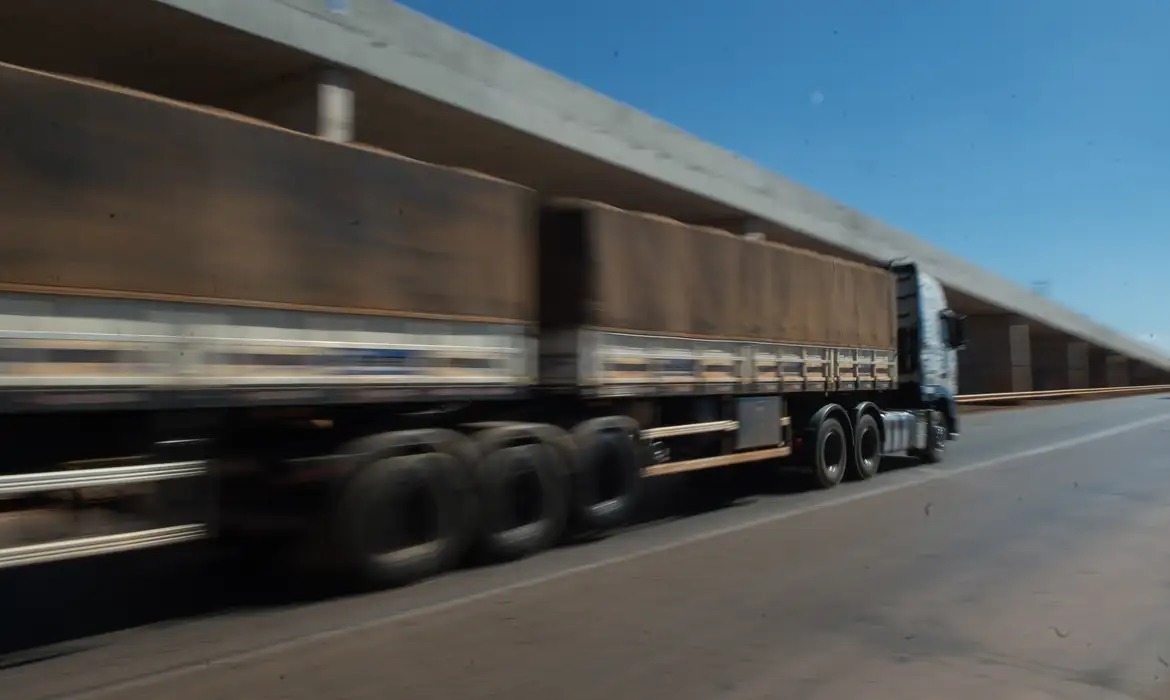 Caminhoneiros descartam paralisação nacional da categoria
