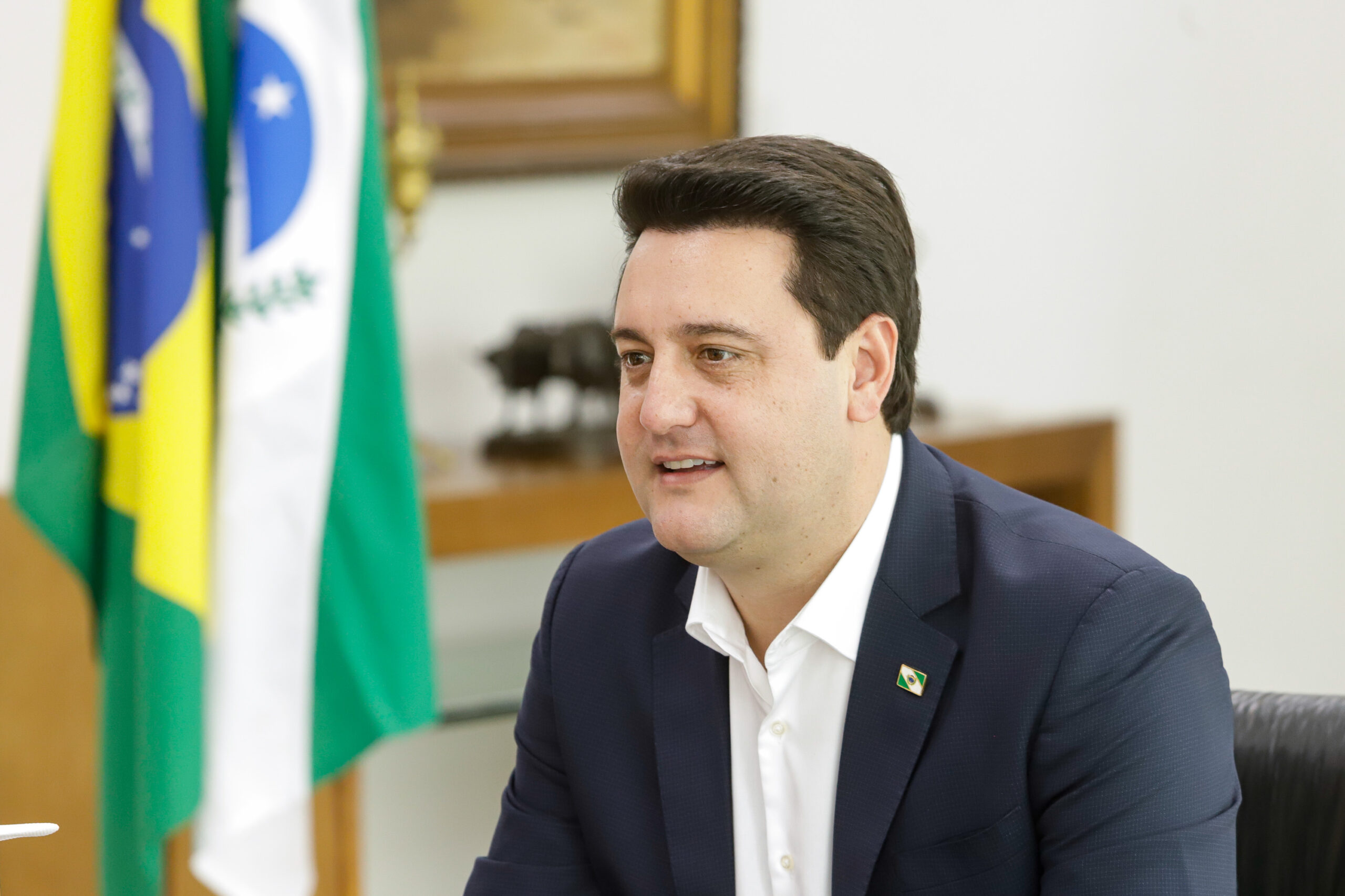 Ratinho Junior desiste da pré-candidatura à presidência
