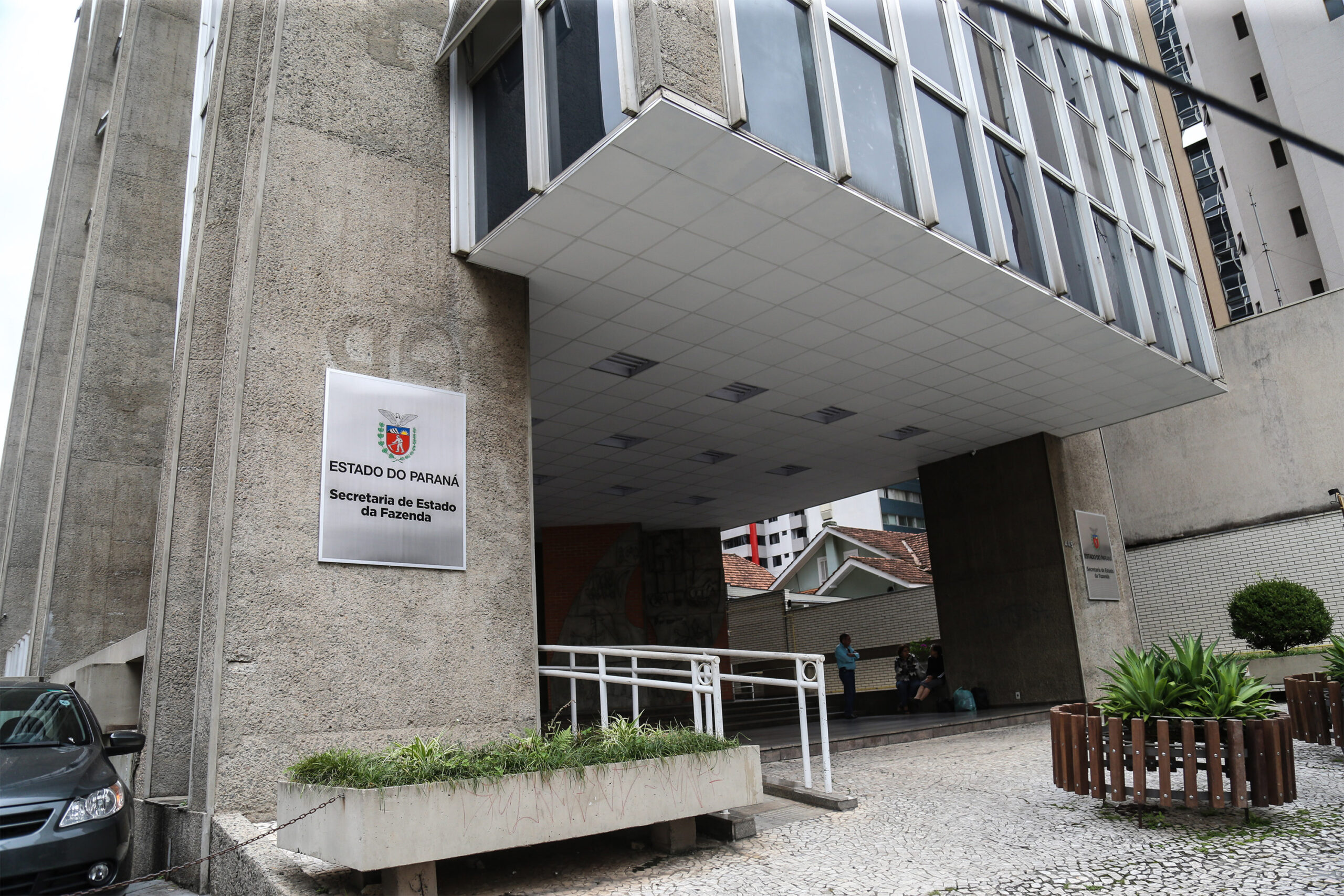 Paraná divulga resultado final do concurso público para agente fazendário