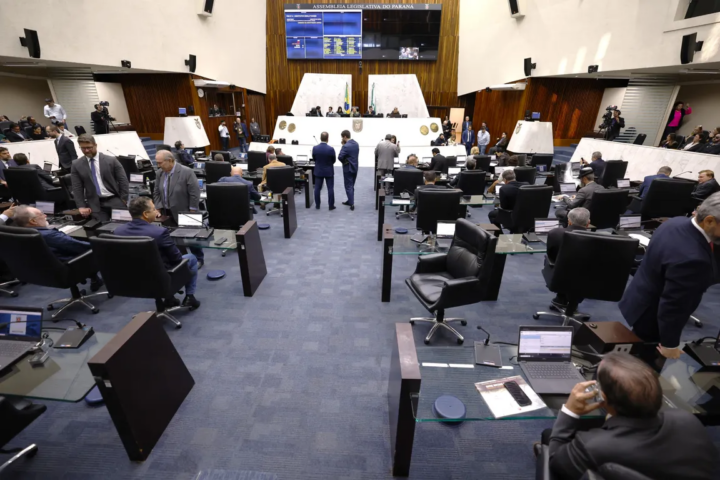 Nesta terça-feira (7) foram realizadas duas sessões plenárias | Foto: Valdir Amaral/Alep